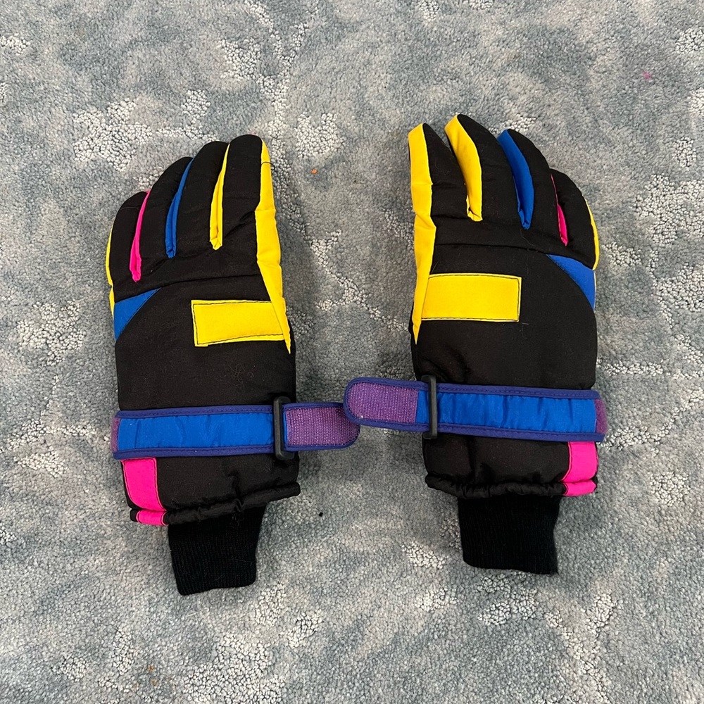 3M Thinsulate Black and Yellow Mittens Insulated Winter Accessories